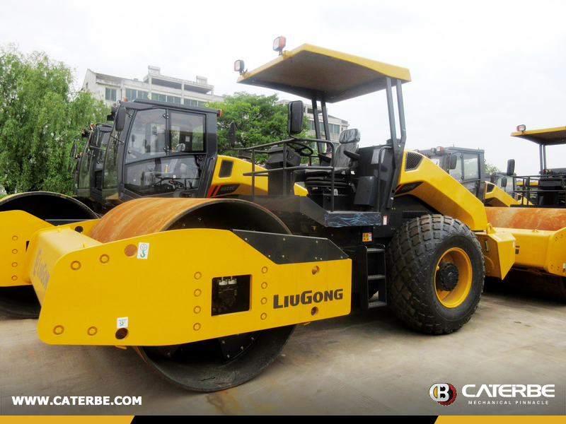 Micronesia - 1 Unit LIUGONG CLG6611E Road Roller