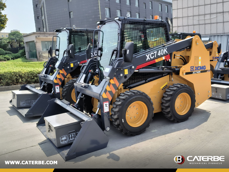 Argentina - 4 Units XCMG XC740K Skid Steer Loader