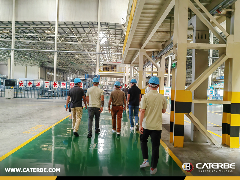 Spain & Argentina Customer Visited CAMC & FAW Factory and CATERBE Office