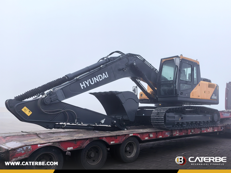 Algeria - 2 Units HYUNDAI HX220HD Crawler Excavators