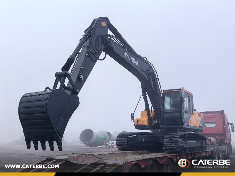 Algeria - 2 Units HYUNDAI HX220HD Crawler Excavators