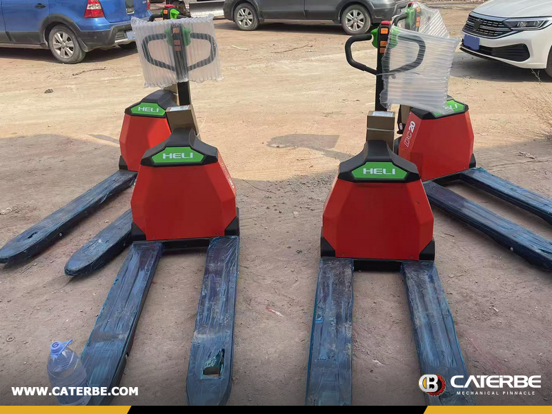 United Kingdom - 5 Units HELI CBD20-YLI Electric Pallet Truck