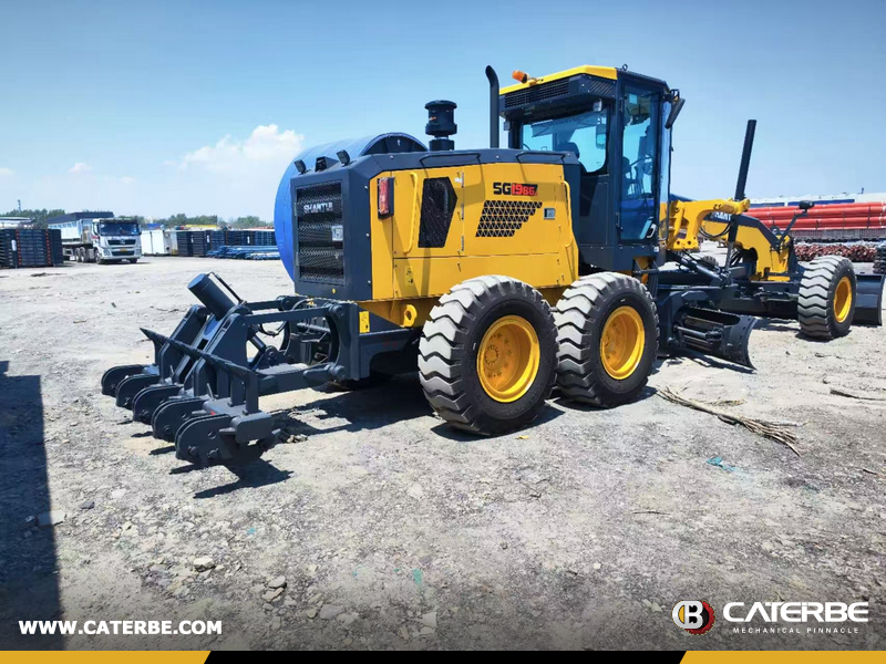Dominica - 1 Unit SHANTUI SR10-B6 Road Roller