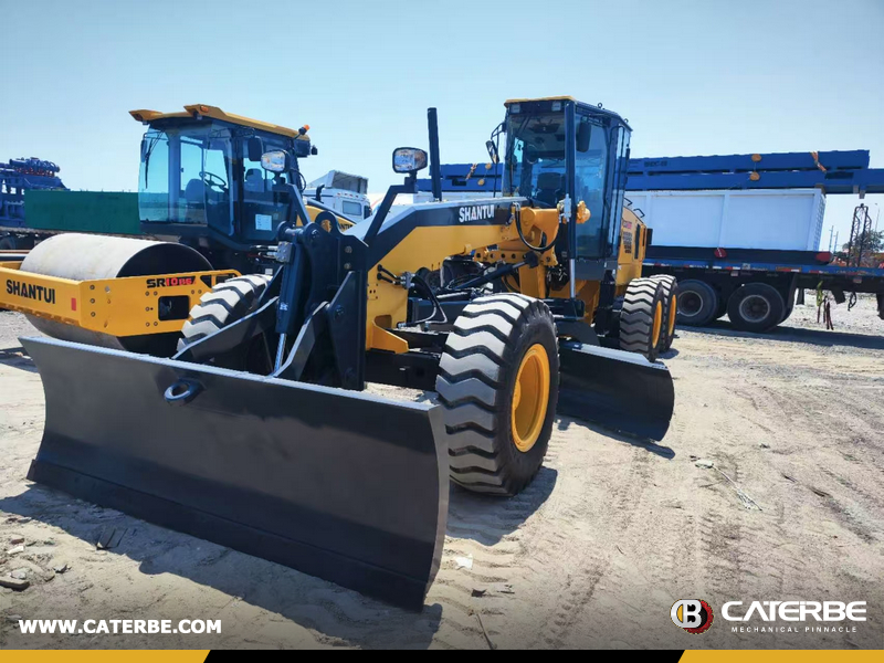 Dominica - 1 Unit SHANTUI SR10-B6 Road Roller