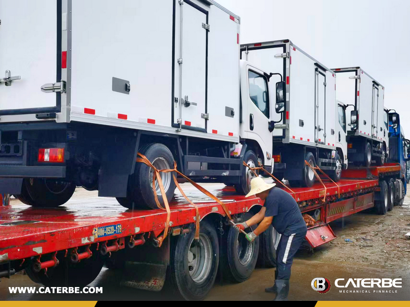 JMC refrigerated truck