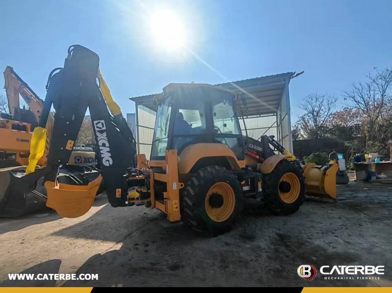XCMG XC8-S3580 Backhoe Loader