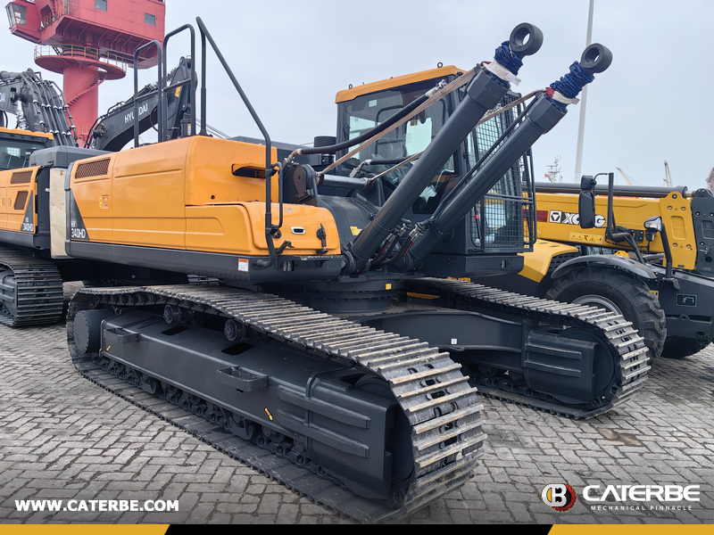 HYUNDAI HX340HD Excavator
