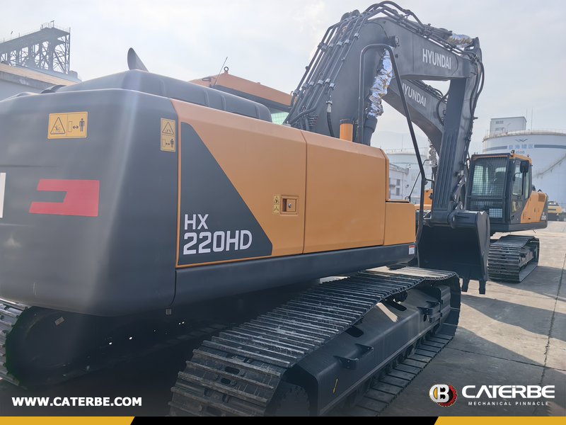 HYUNDAI HX220HD Crawler Excavator