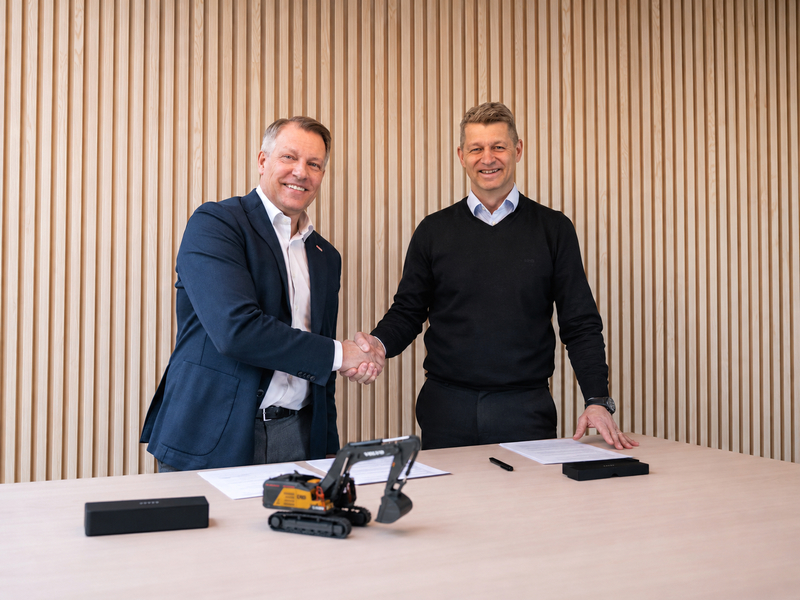 Volvo CE and Hitachi Energy Partner to Advance Zero-Emission Construction Sites