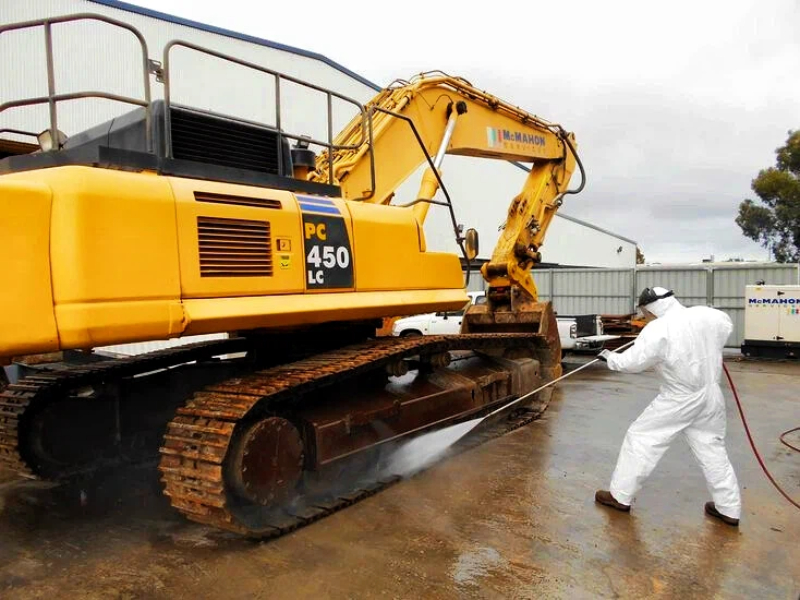 Radiator Cleaning and Summer Overheating Prevention for Construction Equipment