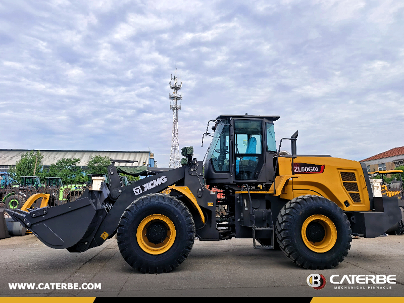 Algeria - 1 Unit XCMG ZL50GN Wheel Loader & 1 Unit XCMG GR215 Motor Grader GR215