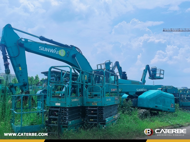 On the Ground: CATERBE Visits Sunward Factory
