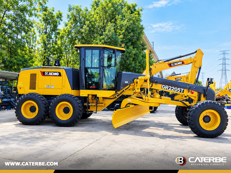 El Salvador - 1  Unit XCMG GR2205T Motor Grader