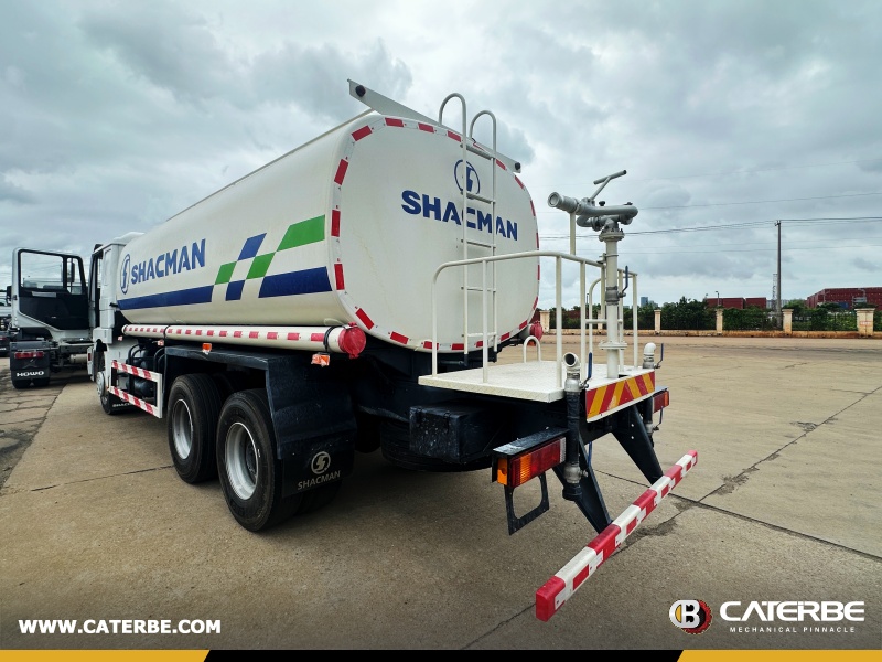 Algeria - 1 Unit SHACMAN F2000 Cargo Truck & 1 F2000 Water Truck & 1 CIMC 3-Axle Lowbed Semi-Trailer