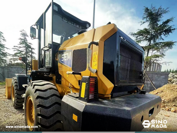 Colombia - 2 Units SEM Wheel Loader SEM633F