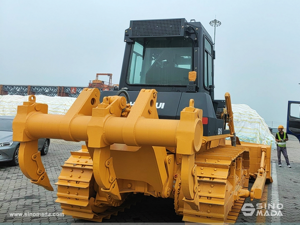 Dominican Republic - 1 Unit SHANTUI SD16 Crawler Bulldozer 