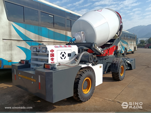 Rwanda - 1 Unit Luzun JBC3200 Self-loading Concrete Mixer Truck